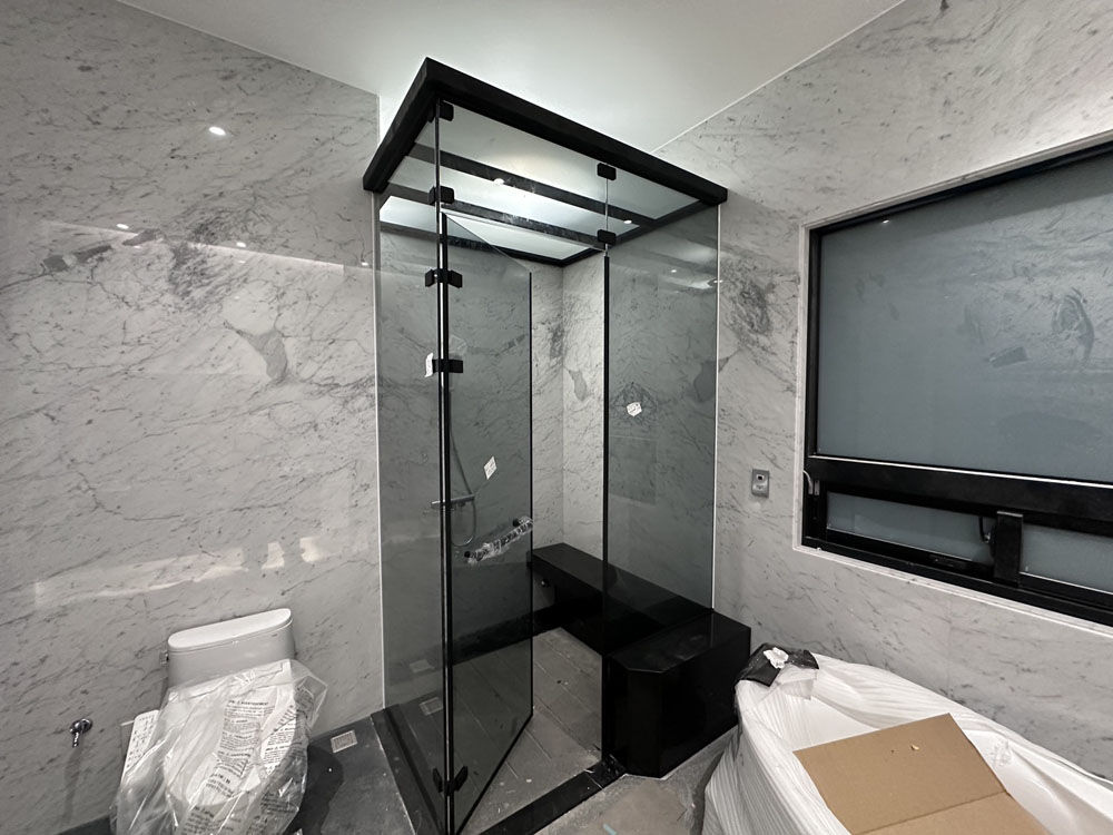 台中浴室乾濕分離玻璃隔間