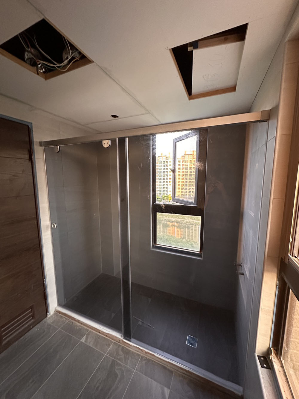 台中浴室玻璃橫拉拉門